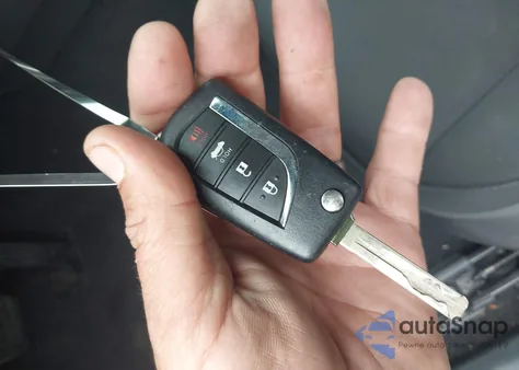 2020 Toyota Camry Le из США, поврежденный, VIN 4T1C11AK5LU901261